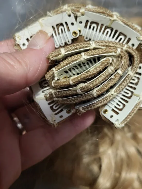 NEW BLONDE CLIP IN HAIR EXTENSIONS LENGTH 22" - Picture 3 of 4